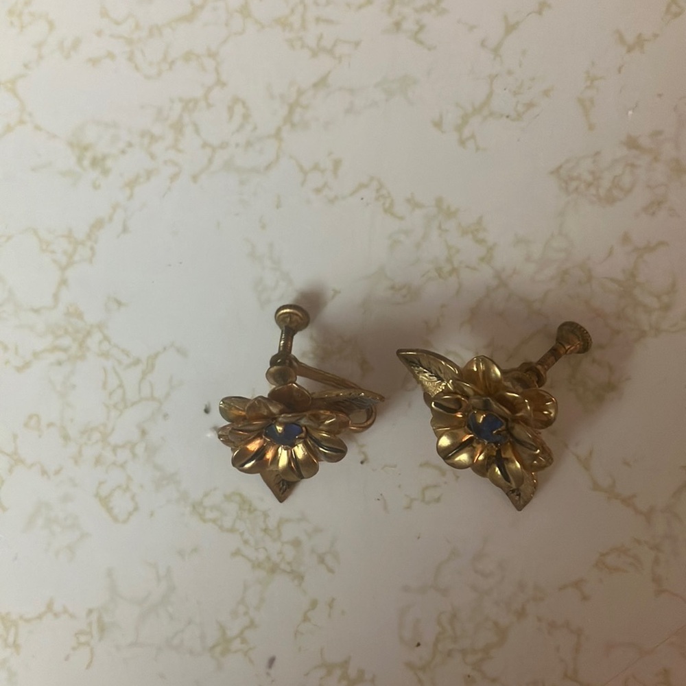 Gold Floral Earrings